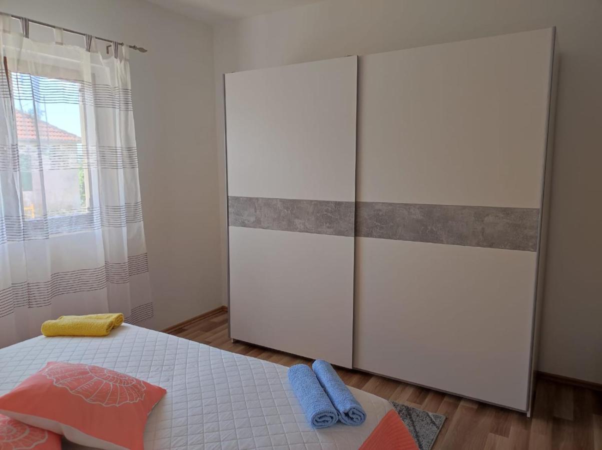 Apartment Mali Duje Puticanje ภายนอก รูปภาพ